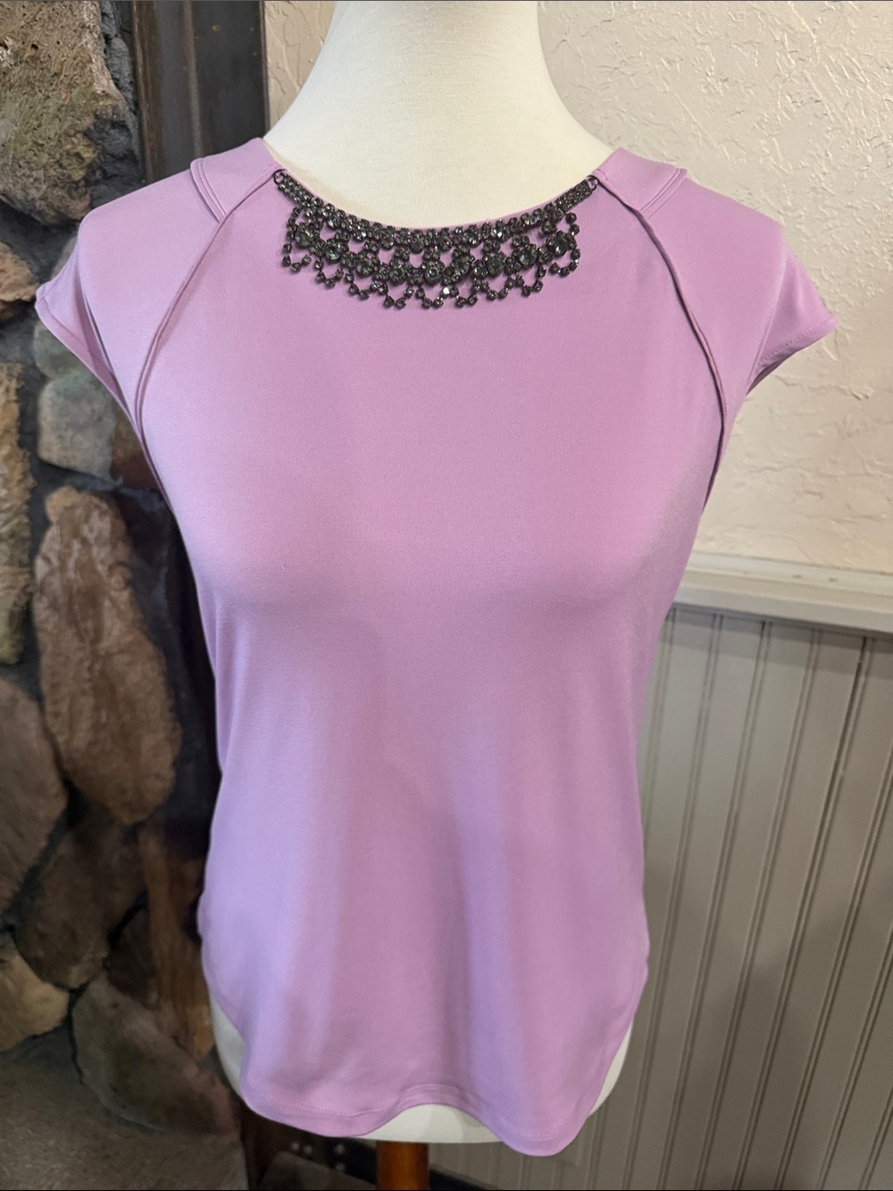 Liz Claiborne Lavender Tank with Beaded Necklace Detail